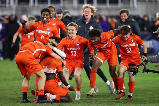 保了勒诺尔 保了勒诺尔