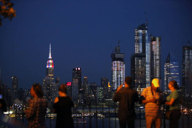 对其最近 对其最近