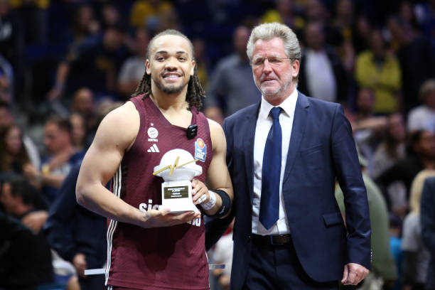 表现特别受 表现特别受