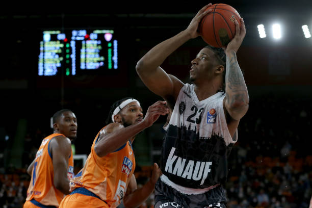 还在悄悄积 还在悄悄积